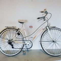 MOTOBECANE, 3 vitesses, pour personne environ 1m70, 90€ (VENDU)
