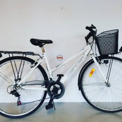 MERCIER, City Bike Diva 28, 3x6 vitesses, pour personne environ 1m70, 140€ (VENDU)
